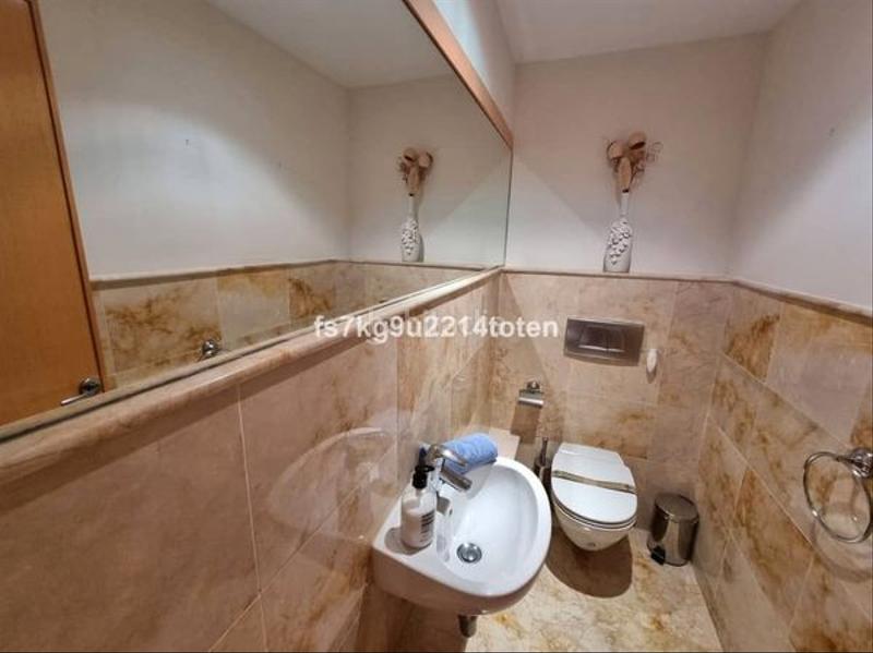 Foto 168b837d-5835-45b1-8420-e537f0a2cb49. Pis a calle el pinar 23 a Alto de los Monteros Marbella