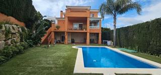 Xalet a Calle buitre 132. Casa / chalet independiente en venta en urb. cerros del águila 2
