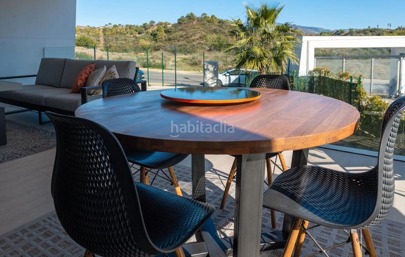 Foto 85e6c2ad-dd96-47df-9eaf-45e2cdfd19d6. Pis a avenida parque selwo s/n a La Concha - Resina Golf Estepona