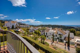 Pis a Urbanizacion torre esteril 100. Piso en venta en costa del sol los arqueros 0, benahavís