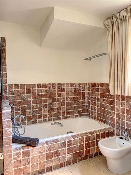 Foto 29c61328-1da2-4916-8421-32d965d50ba8. Dúplex en calle frank sinatra 166 dúplex en venta en complejo de glf Los Flamingos, benahavis 0, en Benahavís