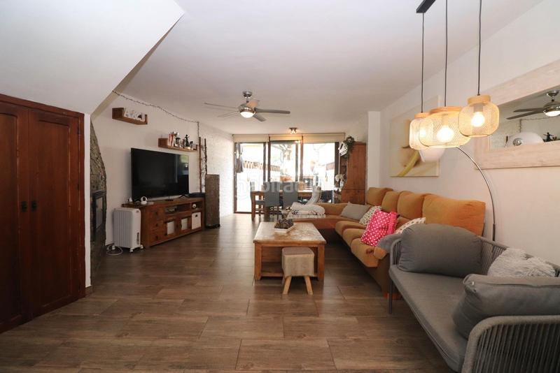 Foto 1c9fe082-4ea6-45d7-a90e-803d84983e64. Semi detached house in calle huerta chica s/n in Casco Antiguo Marbella