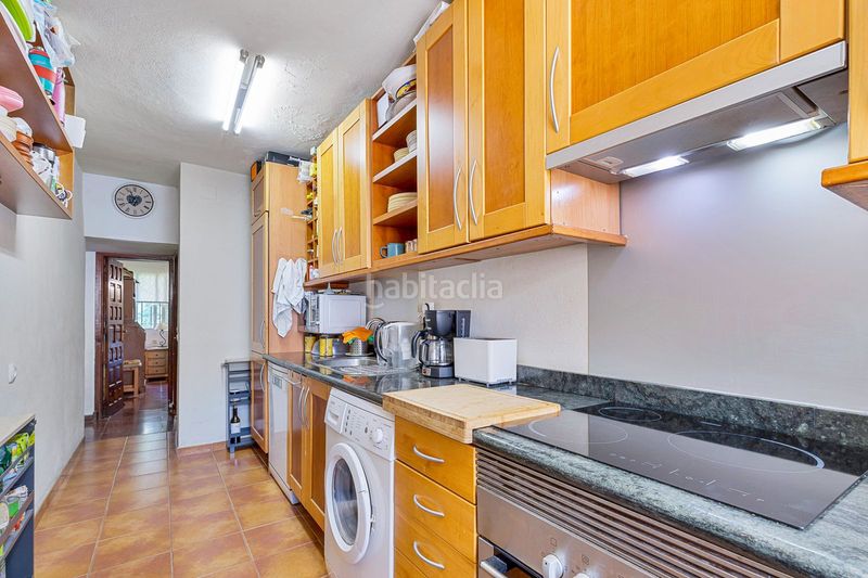 Foto 3baf4e0d-f075-4c41-aaab-4bc51d584a05. Chalet in calle los granados 18 in Puerto Banús Marbella