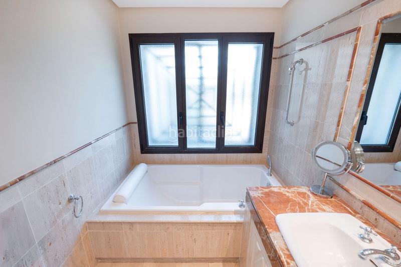 Foto a743e4ea-dae4-4dc8-9c2e-64f029ca6822. Appartamento in calle las aguilas 168 in Aloha Marbella