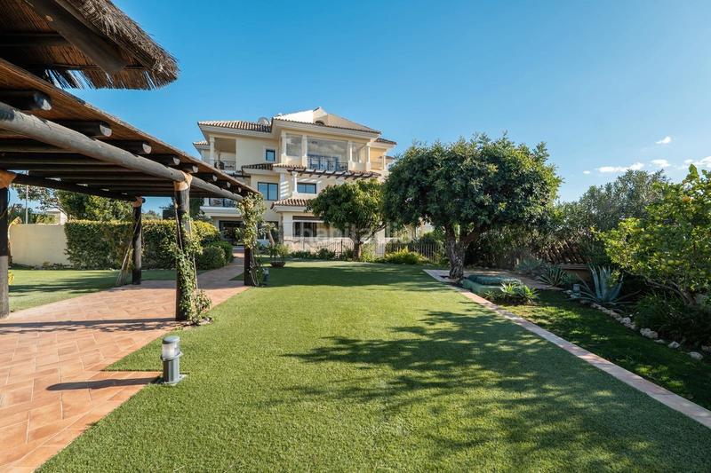 Foto b97a5c1c-b43e-4316-a576-30b53e90a231. Appartamento in calle las aguilas 168 in Aloha Marbella