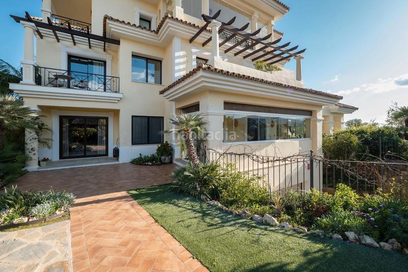 Foto f2fa027f-db4e-4f70-a5fe-e92323c90a25. Appartamento in calle las aguilas 168 in Aloha Marbella