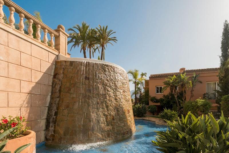 Foto 40480f2d-1668-48c8-82f9-80b1895253ea. Appartement dans calle los granados 18 dans Puerto Banús Marbella