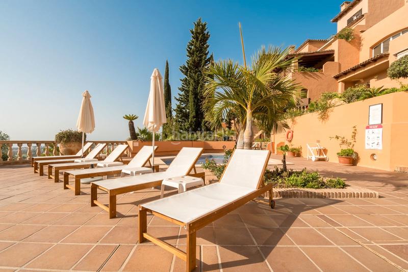 Foto 5b139d09-b882-43a3-9678-ad6824df8147. Appartement dans calle los granados 18 dans Puerto Banús Marbella