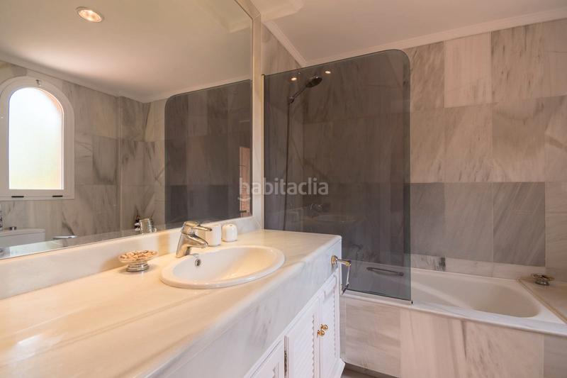 Foto cd09de08-1e5c-4bc9-87f8-c3856daa6bdd. Appartement dans calle los granados 18 dans Puerto Banús Marbella