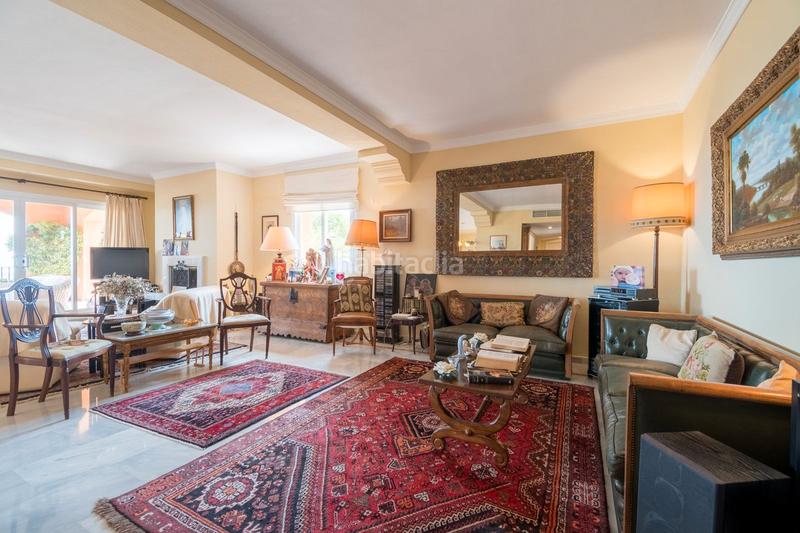 Foto edbf7b1a-40a8-4bd1-9680-87a7d4117270. Appartement dans calle los granados 18 dans Puerto Banús Marbella