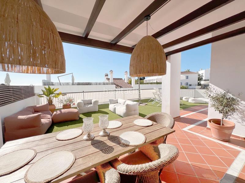 Foto 8107e6d2-b827-4d6e-a549-b6ce48f8d218. Pis a calle la pacheca alta 22 a Benahavís pueblo Benahavís