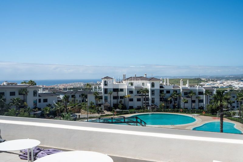 Foto 19161cf8-c1d6-4b8b-a1d5-1a04564c20a8. Dúplex en avenida del mirador 24 dúplex en venta en avenida del mirador 0, en Estepona