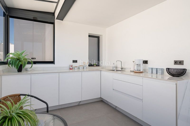 Foto 330889f4-60e7-47fd-bb1c-47de6c0a7845. Dúplex en avenida del mirador 24 dúplex en venta en avenida del mirador 0, en Estepona
