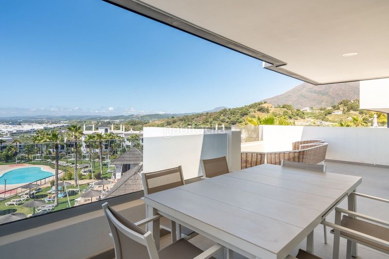 Foto 3f713cbe-c214-48fe-ba61-caed136ca9b7. Dúplex en avenida del mirador 24 dúplex en venta en avenida del mirador 0, en Estepona