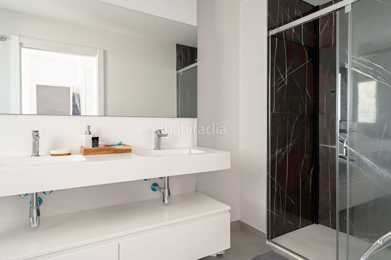 Foto 54dd5ff7-8136-4dfe-bbde-e5ad0012534c. Dúplex en avenida del mirador 24 dúplex en venta en avenida del mirador 0, en Estepona