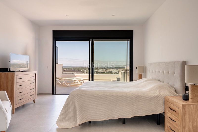 Foto ff07b649-f0ad-4702-a141-d574bee4a699. Dúplex en avenida del mirador 24 dúplex en venta en avenida del mirador 0, en Estepona