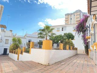 Casa adossada a Calle huerta chica s/n. Casa / chalet adosado en venta en marbella, málaga, españa 0, ma