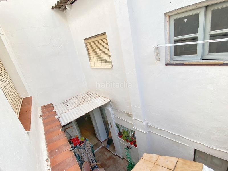 Foto c8d6bba2-8b24-4f90-93da-77ef81e9c905. Semi detached house in calle huerta chica s/n in Casco Antiguo Marbella