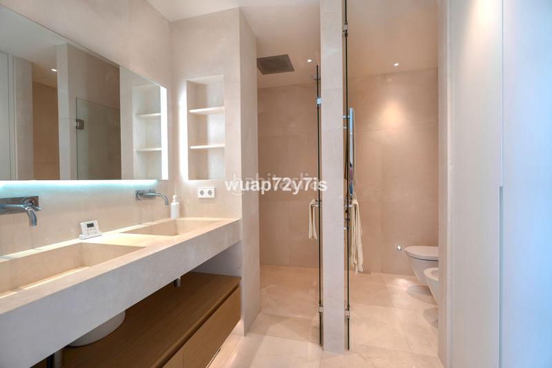 Foto 321f108c-89eb-4ee7-9cd0-bfd69625b61f. Piso en calle la pacheca alta 22 piso en venta en benahavis, costa del sol 0, en Benahavís