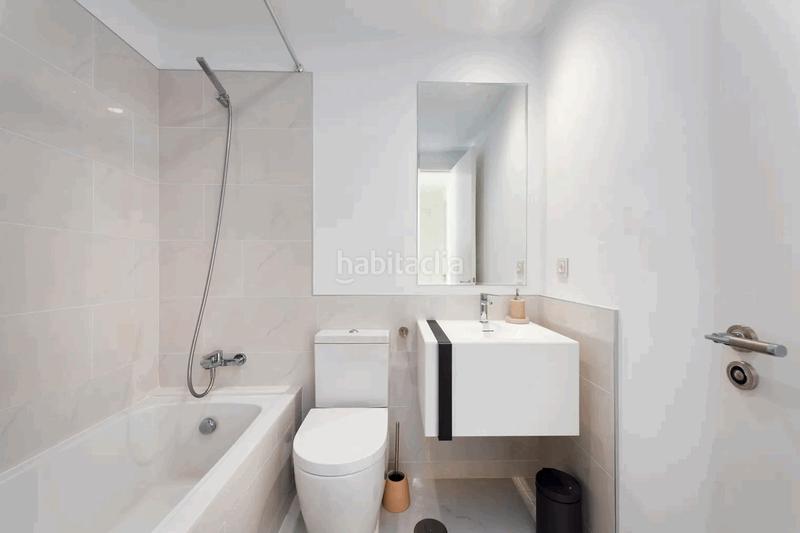 Foto 290624ac-2da8-49d4-a75b-8879d51d9ec9. Dúplex a calle Parque Central 5 a Parque Central Estepona