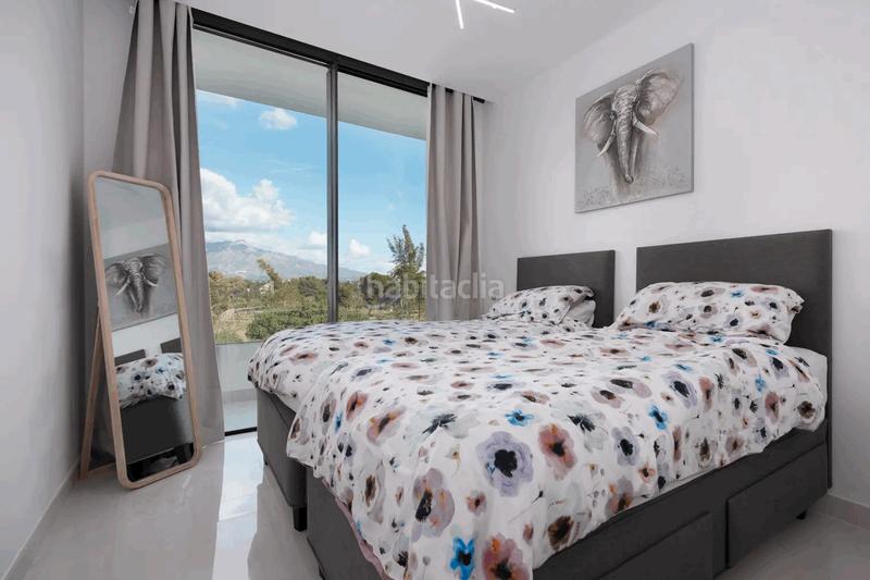 Foto 56e0e251-a133-46eb-84ea-55c158c85691. Dúplex a calle Parque Central 5 a Parque Central Estepona