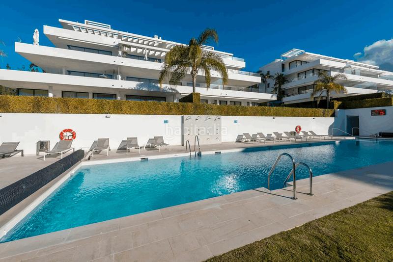 Foto de5b91ff-27d5-4b50-84fc-467259f53794. Dúplex a calle Parque Central 5 a Parque Central Estepona