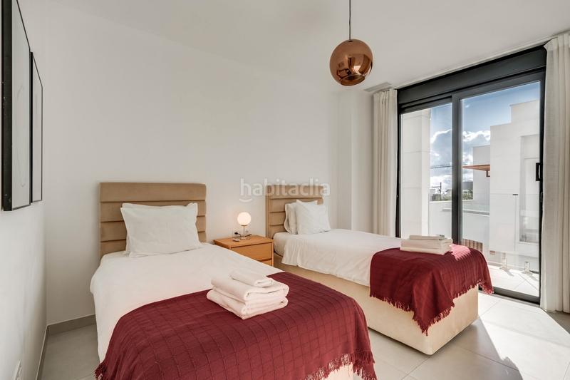 Foto 2f699411-a10a-4ac3-951f-113e5060b943. Casa a schiera in avenida benamara 15 in Paraiso - Barronal Estepona