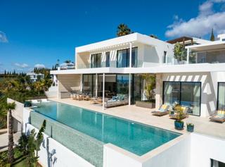 Chalet à Calle la pacheca alta 22. Casa / chalet independiente en venta en benahavis 0, benahavís