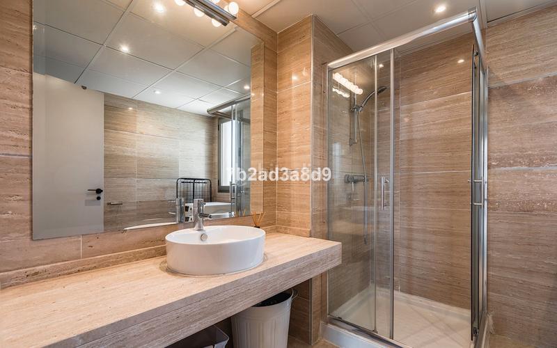 Foto 50f0d213-8964-417b-9618-9b77051e9f14. Ático en carretera benahavís 47 ático en venta en benahavís 47, benahavís en Estepona