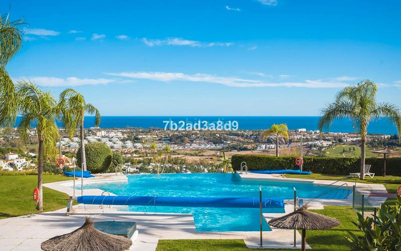 Foto dd1c5825-6668-447a-ac48-d359cc689f23. Ático en carretera benahavís 47 ático en venta en benahavís 47, benahavís en Estepona