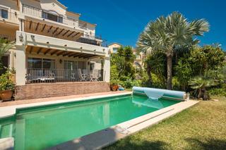 Xalet a Calle moreno carbonero 3. Casa / chalet independiente en venta en los arqueros, malaga 0,