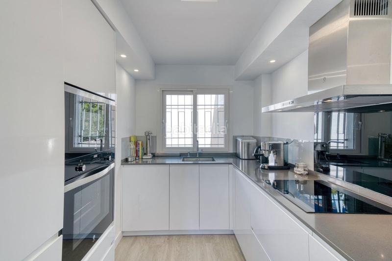 Foto b740d9b4-bc4f-44a1-99ed-e8a9363872f3. Semi detached house in avenida de julio iglesias s/n in Marbella