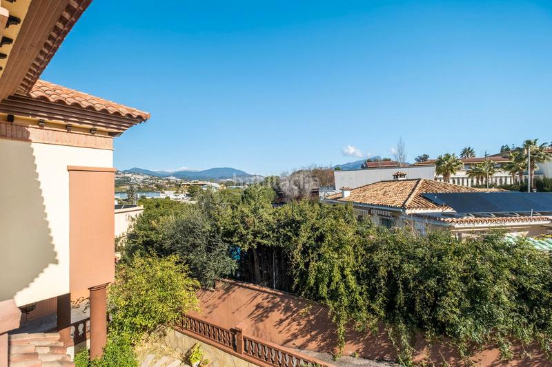 Foto 2a74dae2-ff3d-4430-a7eb-ce183a75448e. Chalet en calle castilla s/n casa / chalet independiente en venta en san pedro de alcántara 12, san pedro alcántara en Marbella