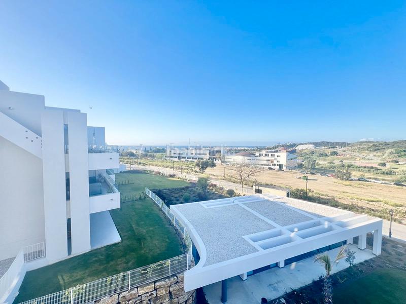 Foto 15a6531f-77d6-4f28-a26e-f7905e14148d. Dúplex en calle Parque Central 5 dúplex en venta 5, en Estepona