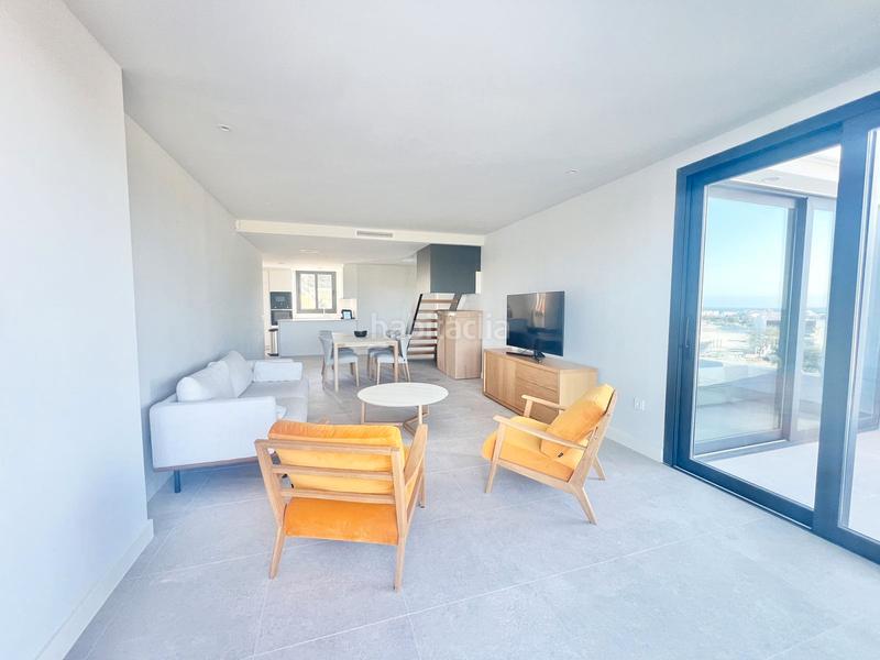 Foto 34c7cf4c-c956-4b05-9503-3e3b30297245. Dúplex en calle Parque Central 5 dúplex en venta 5, en Estepona
