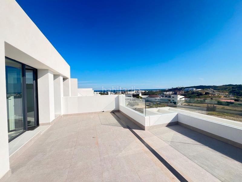 Foto 518880cf-4c01-4d01-961e-6b97654ae857. Dúplex en calle Parque Central 5 dúplex en venta 5, en Estepona