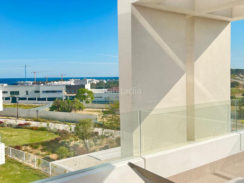Foto 60b9fcf1-0175-434e-9078-c57f466b3f14. Dúplex en calle Parque Central 5 dúplex en venta 5, en Estepona