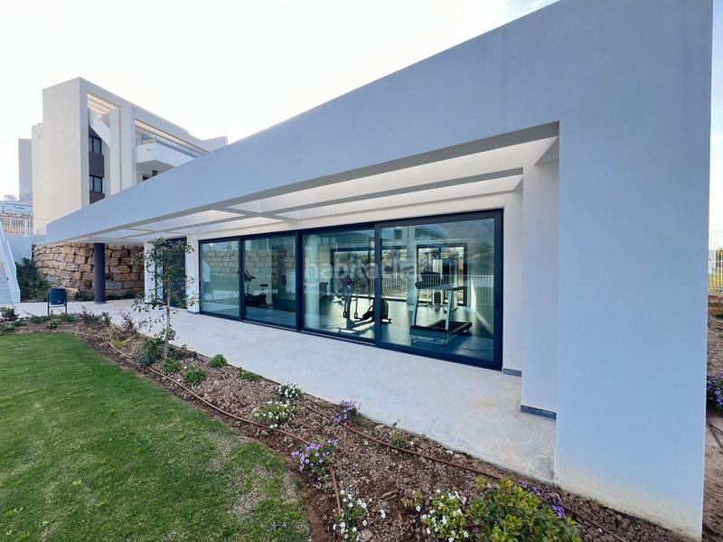 Foto 83cec1b8-ed86-4979-98dc-0cbbeab18631. Dúplex en calle Parque Central 5 dúplex en venta 5, en Estepona