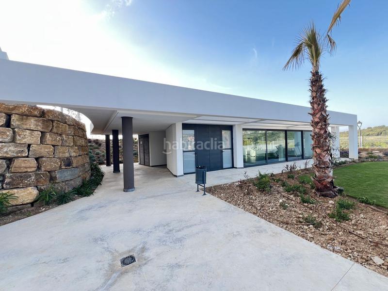 Foto a8a22fa0-d778-48ef-8e87-8b4c61d79c1b. Dúplex en calle Parque Central 5 dúplex en venta 5, en Estepona