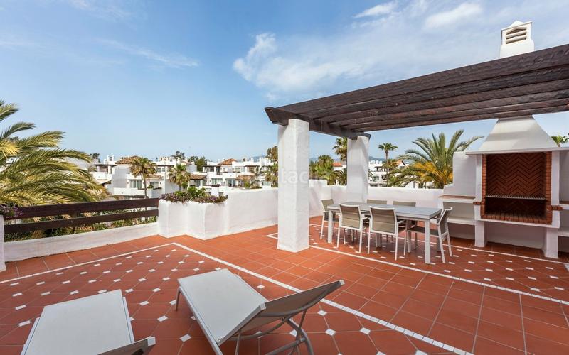 Foto 417fd1e8-4801-49ab-83fa-7b679d3303e9. Rent duplex in avenida de julio iglesias s/n in Puerto Banús Marbella