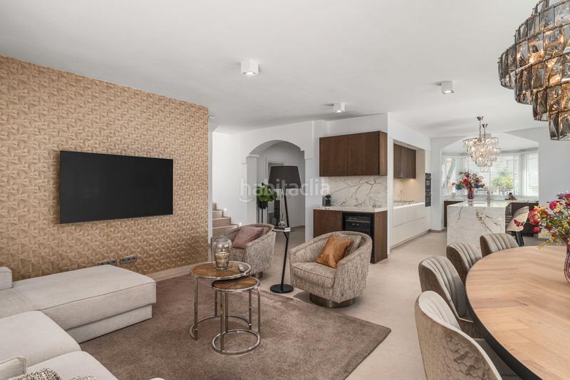 Foto a5431a78-7433-4b66-bff0-f24cbae42742. Chalet en calle pico del aneto 19 casa / chalet independiente en venta en calle pico del aneto 0, en Estepona