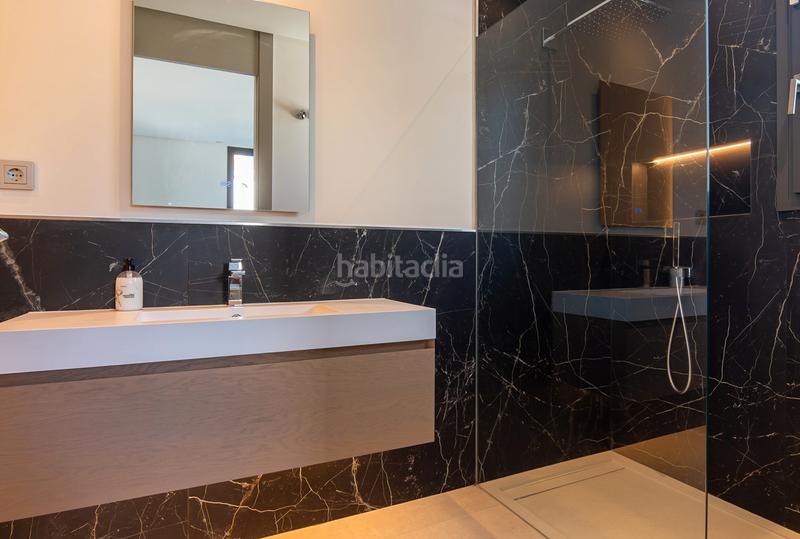 Foto b08a6ff4-b25a-4281-9fdb-9bce71d67fff. Chalet in calle hernán cortés 163 in La Quinta Benahavís