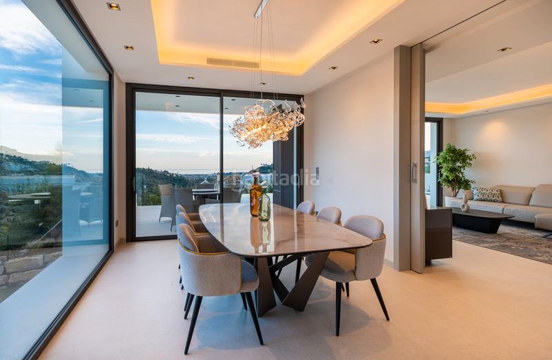 Foto b6fc8c0d-abf8-451f-bd8a-29f5afc783b8. Chalet in calle hernán cortés 163 in La Quinta Benahavís