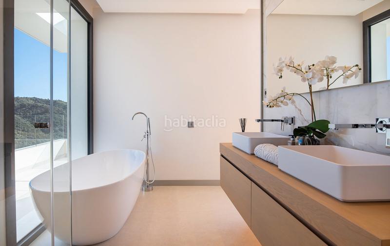 Foto f7c9b437-213b-4df8-baf3-e4f1dc1db277. Chalet in calle hernán cortés 163 in La Quinta Benahavís