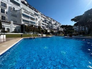 Appartement à Avenida playas del duque 1a. Piso en venta en puerto banus malaga españa 0, málaga