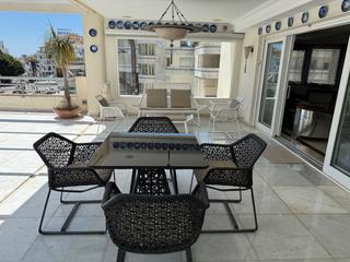 Appartement à Avenida playas del duque 2. Piso en venta en urb. puerto josé banús 29660 marbella málaga es
