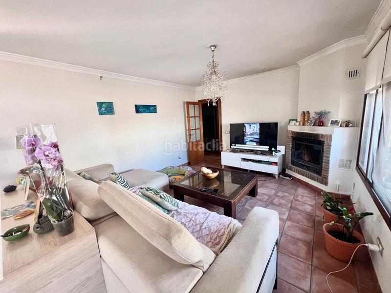 Foto f0d95b80-44ed-4851-ad97-d601e33cda6e. Xalet a calle los granados 18 a Puerto Banús Marbella