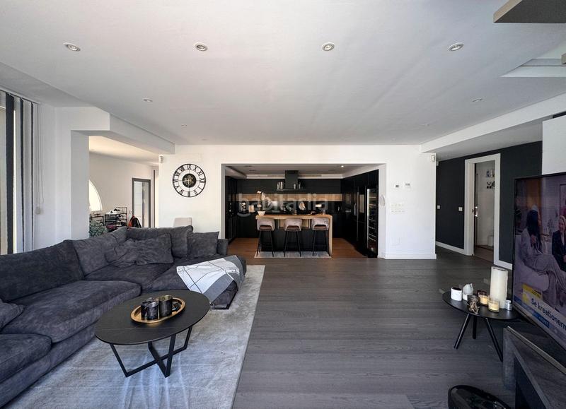 Foto 49eb2a59-ba5f-4219-bdc0-8d8db78fae94. Xalet a calle los granados 18 a Puerto Banús Marbella