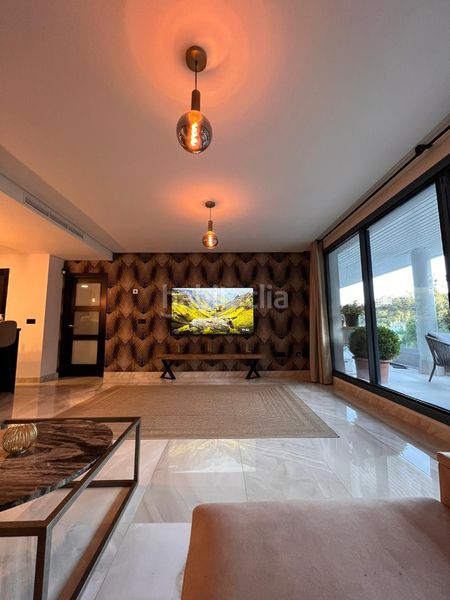 Foto 7627883a-9db4-4495-9555-04dd4621563a. Piso en calle la pacheca alta 22 piso en venta 29679, málaga, españa 12, en Benahavís