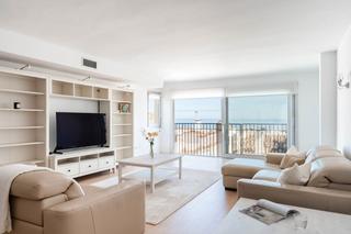 Piso en Avenida playas del duque 2. Piso en venta en urb. puerto josé banús 29660 marbella málaga es
